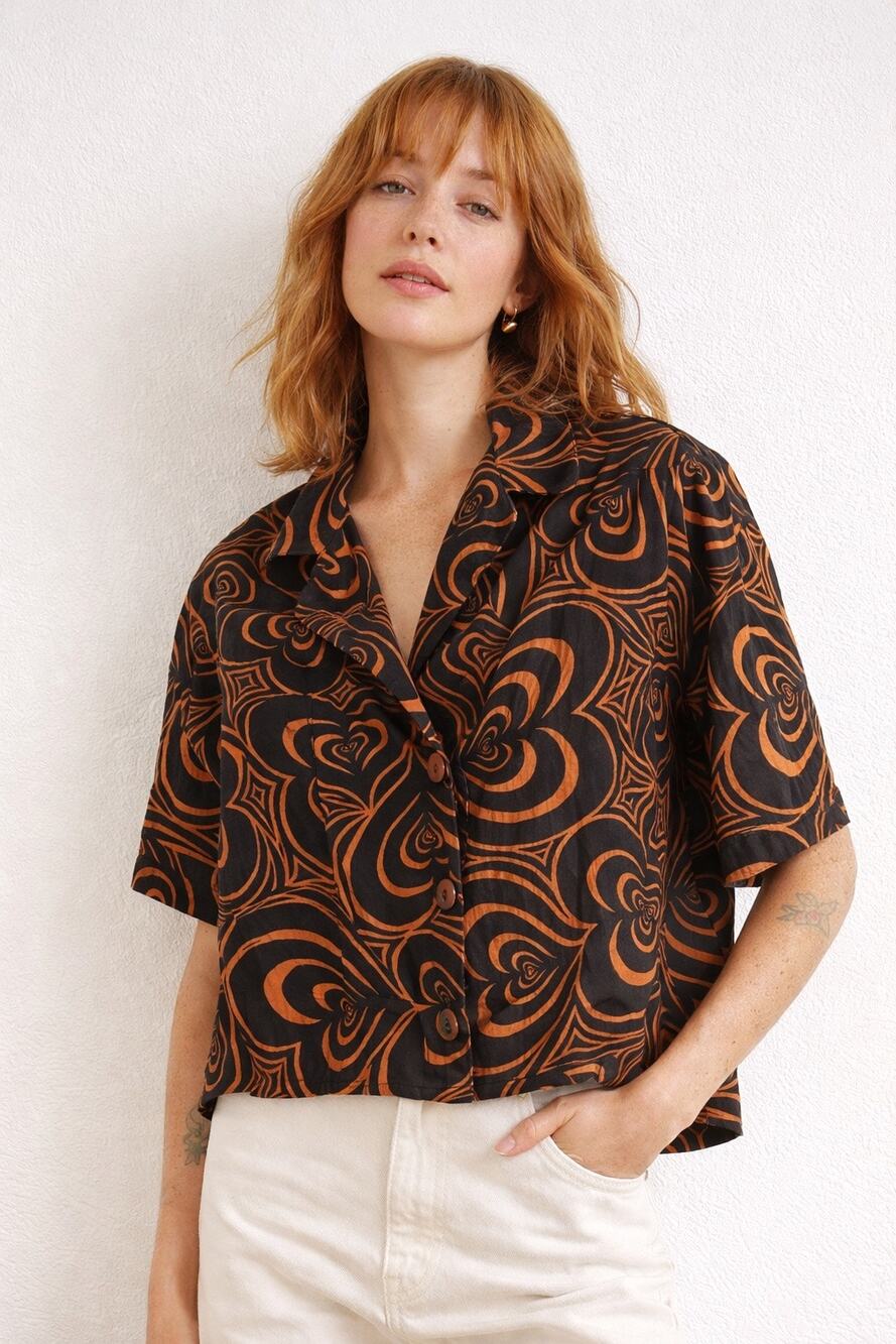 Lisa Says Gah Alyssa Button-Up Top in Wild Hearts Brown